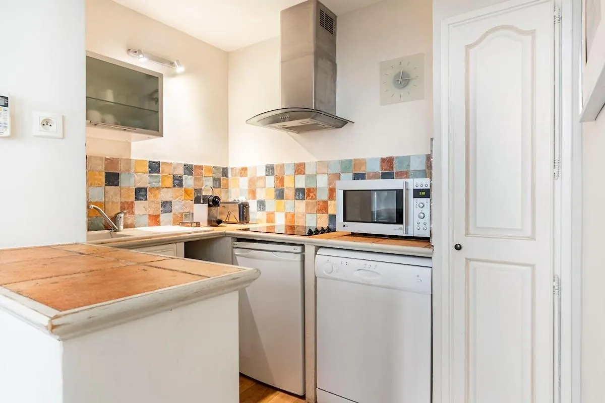 Apartment Bel Appartement Pres Du Cours Mirabeau Aix-en-Provence